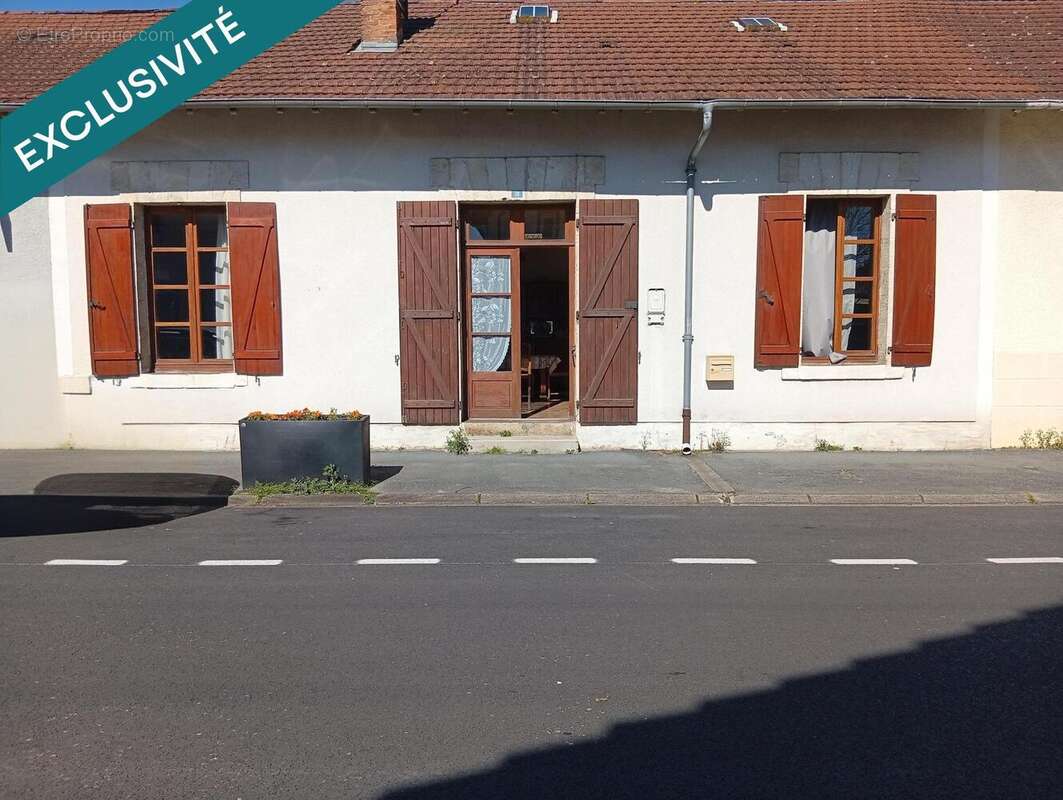 Photo 3 - Maison à LUXEY
