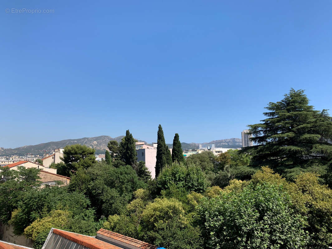 Appartement à MARSEILLE-8E