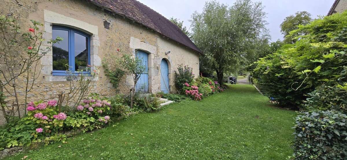 Maison à LE GUE-DE-LA-CHAINE