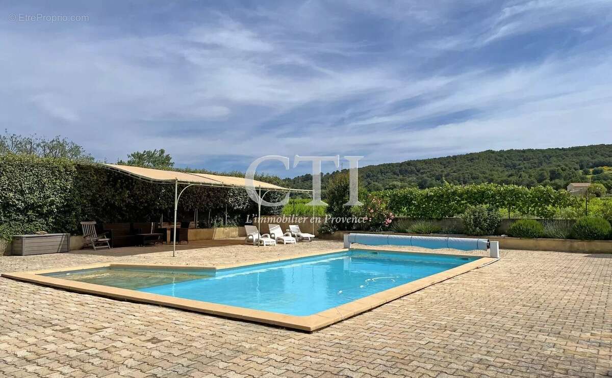 Maison à VAISON-LA-ROMAINE