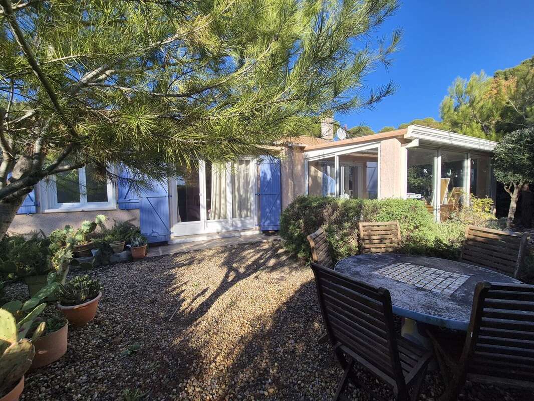 Maison à SAINT-ANTONIN-DU-VAR