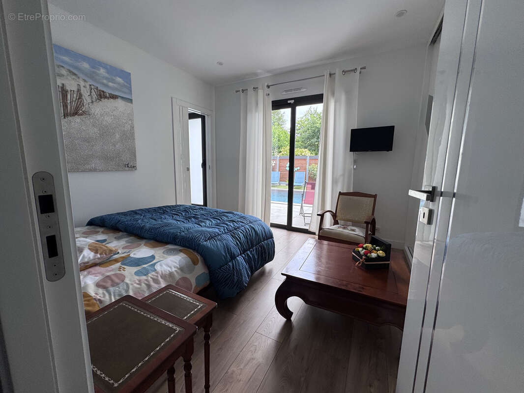 Maison à MIOS