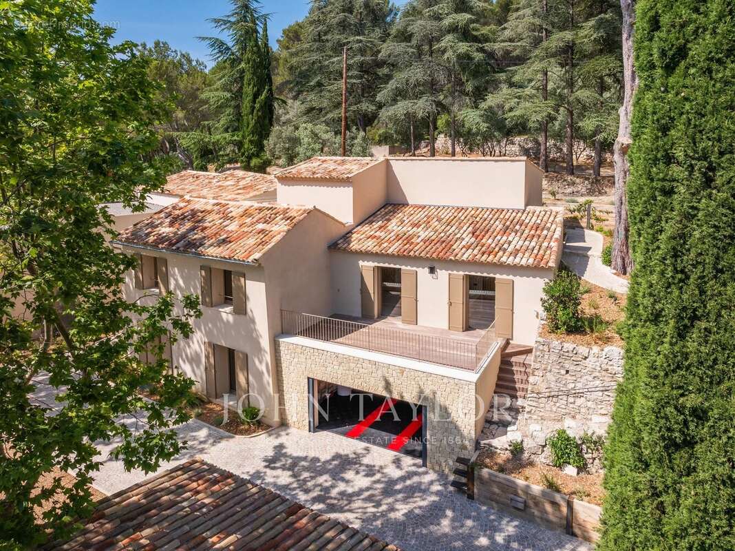 Maison à AIX-EN-PROVENCE