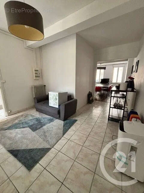 Maison à SAINT-QUENTIN