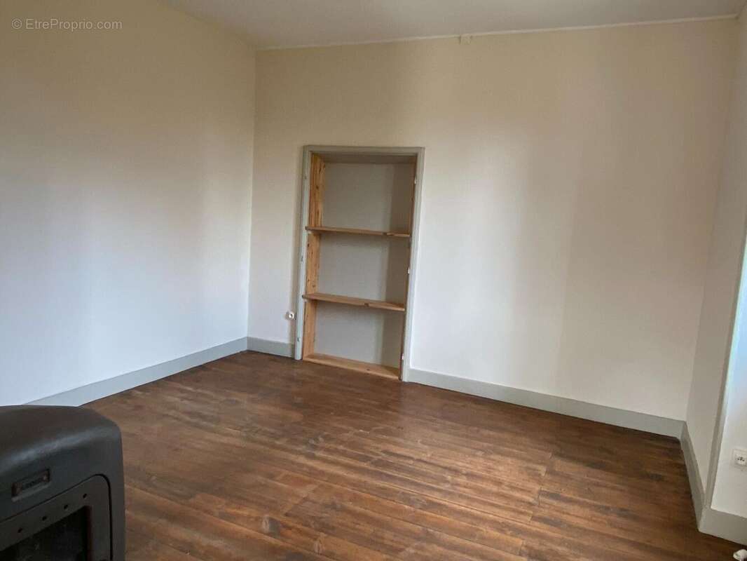 Maison 60 m² à Lugarde  - photo 5
