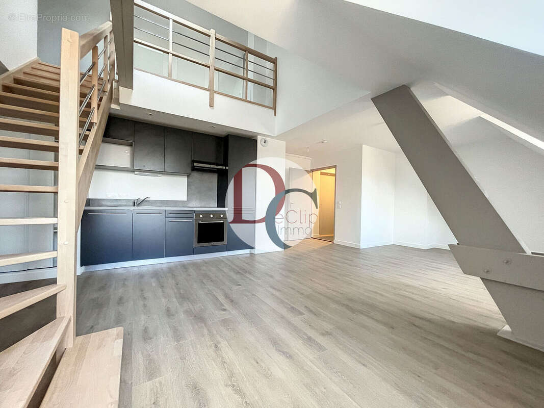 Appartement 85 m² à Senlis  - photo 2
