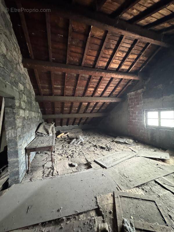 Appartement à GRIGNY