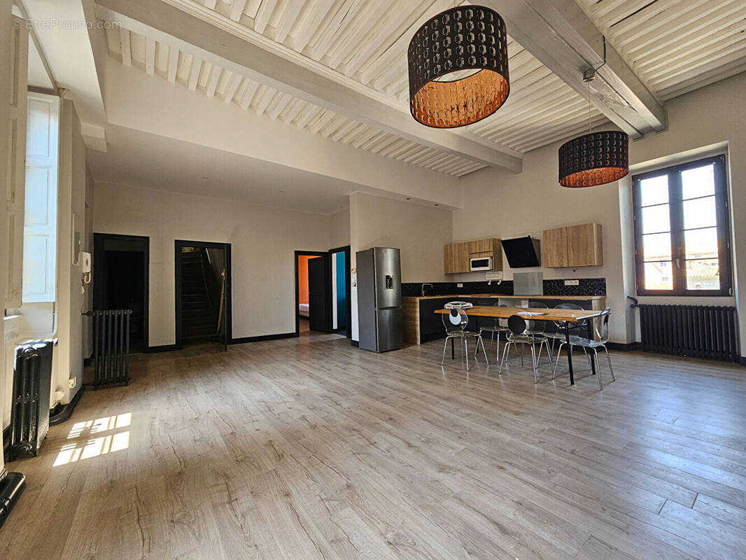 Appartement à CARCASSONNE