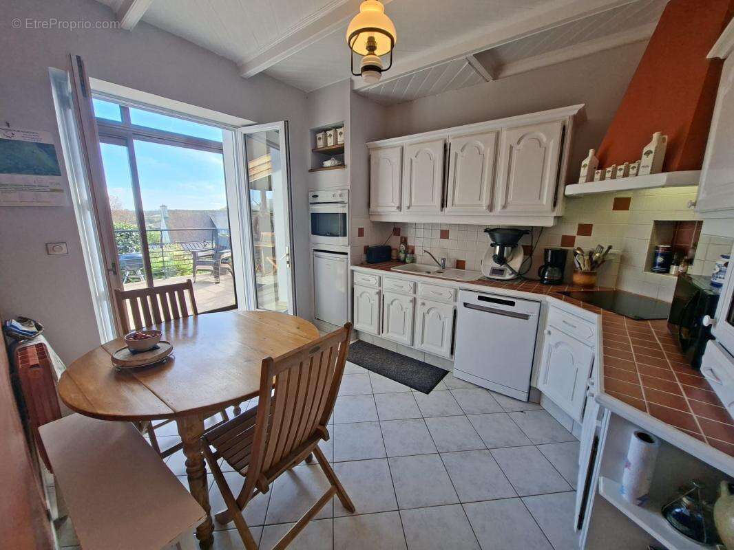 Plouézoch – Dourduff-en-Mer – Maison 137 m² avec vue dégagée, proche mer - photo 7