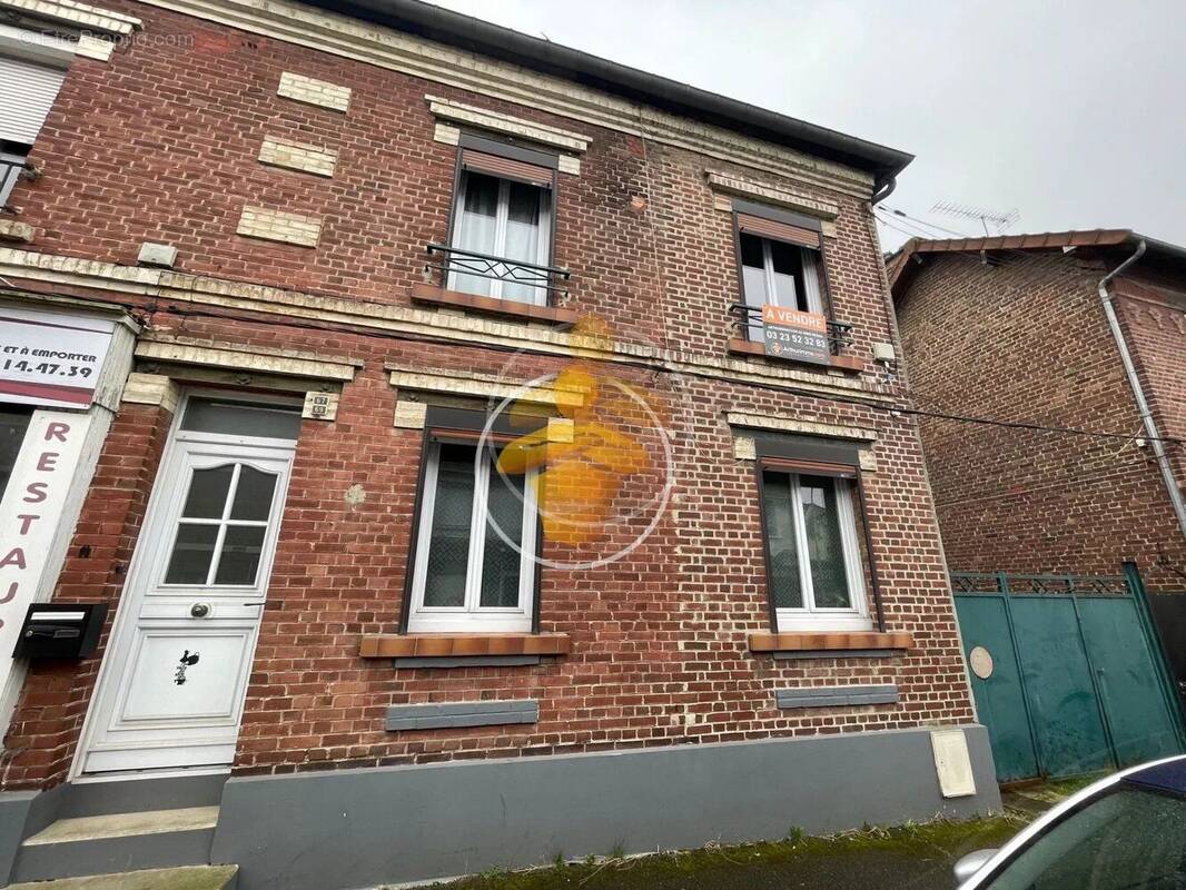 Maison à TERGNIER