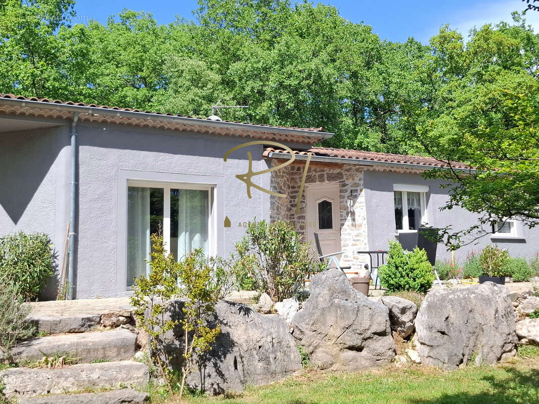 Maison à SAINT-ALBAN-AURIOLLES