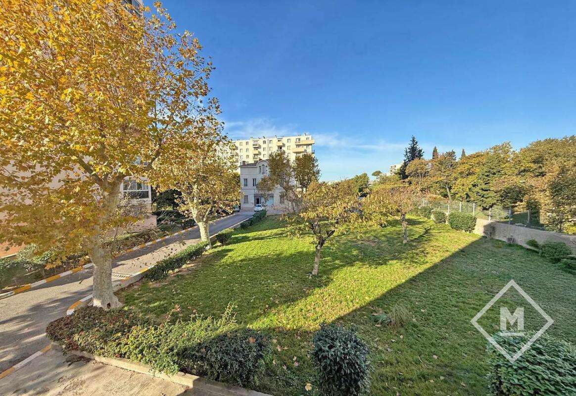 Appartement à MARSEILLE-9E