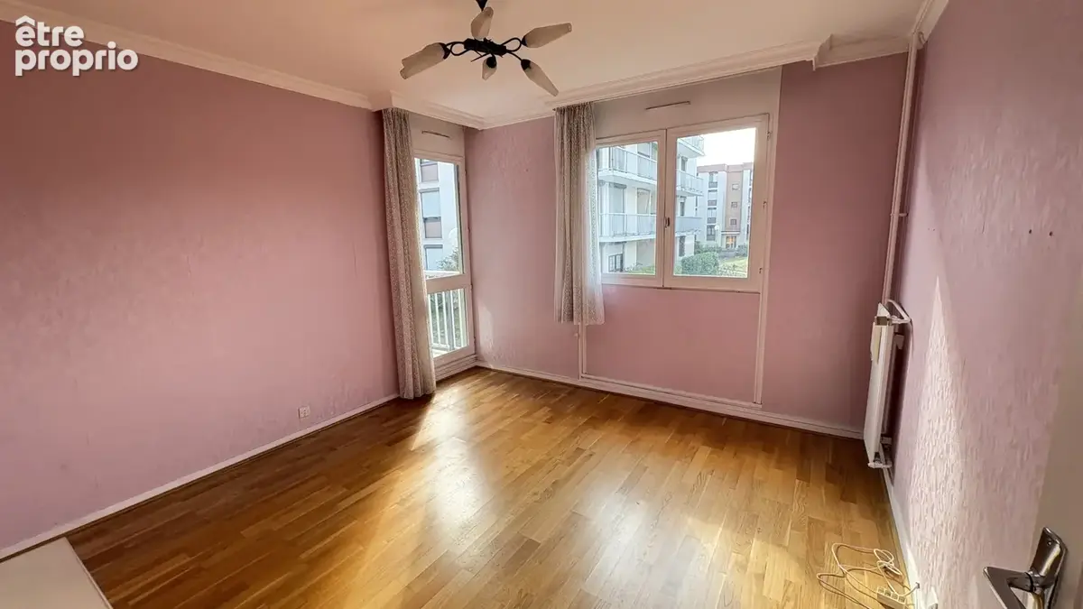 VAUJOURS   Appartement F4 avec balcon et parking en sous-sol - photo 14