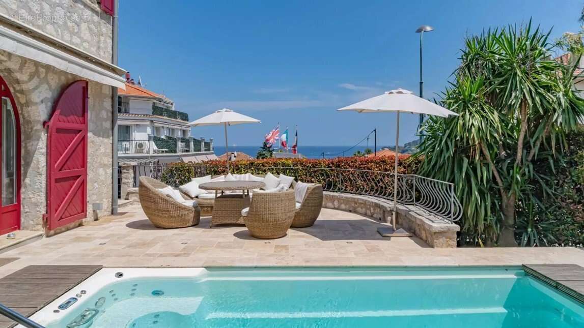 Maison à SAINT-JEAN-CAP-FERRAT