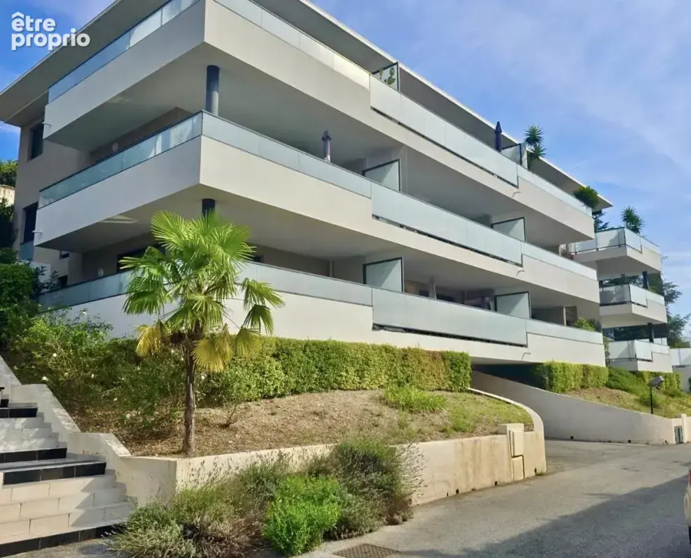 Vente  nice – saint-antoine de ginestière  2 pièces  terrasse, piscine et parking - photo 13
