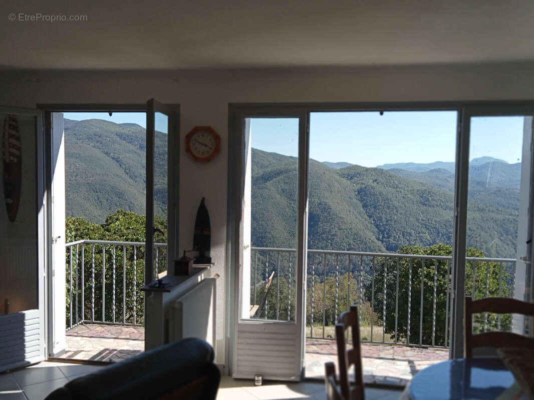 Maison à MONTFERRER