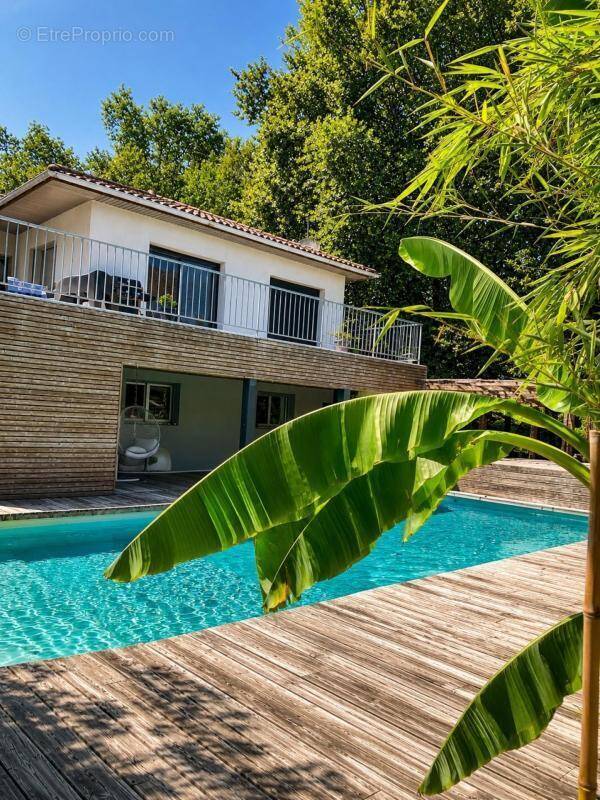 Maison à SADIRAC