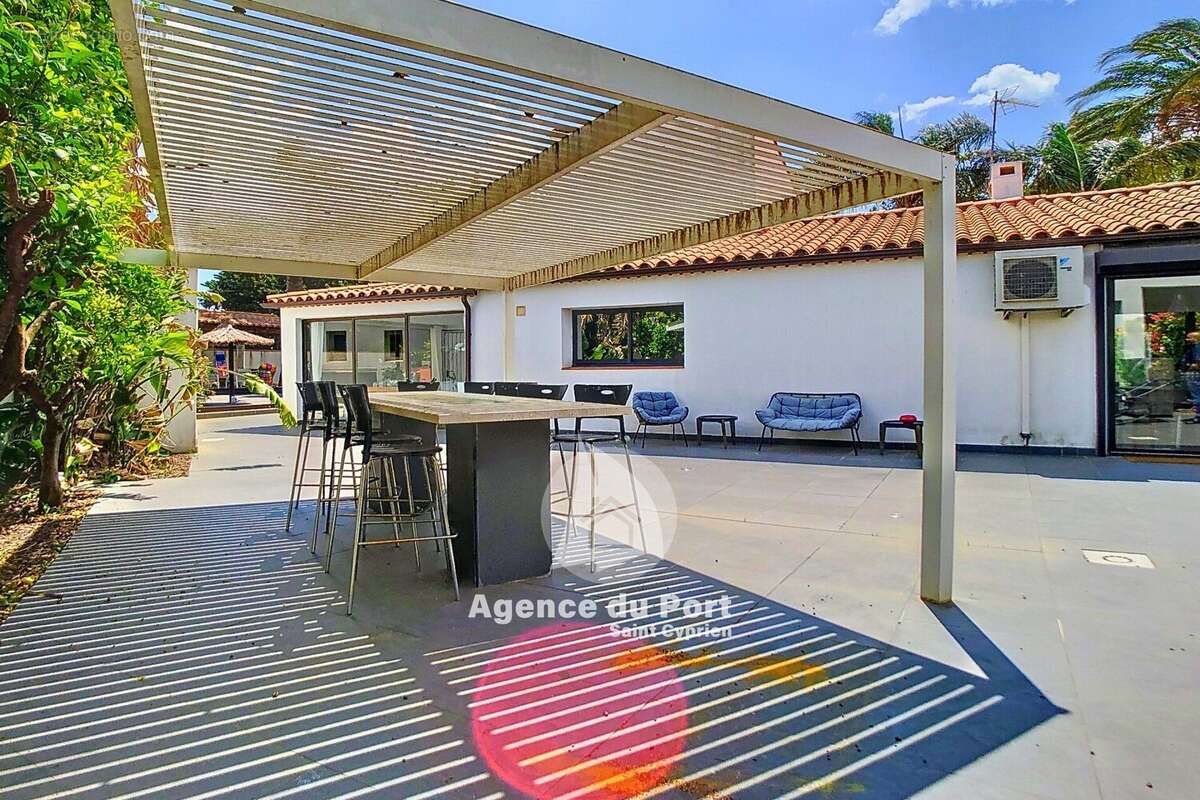 Maison à SAINT-CYPRIEN