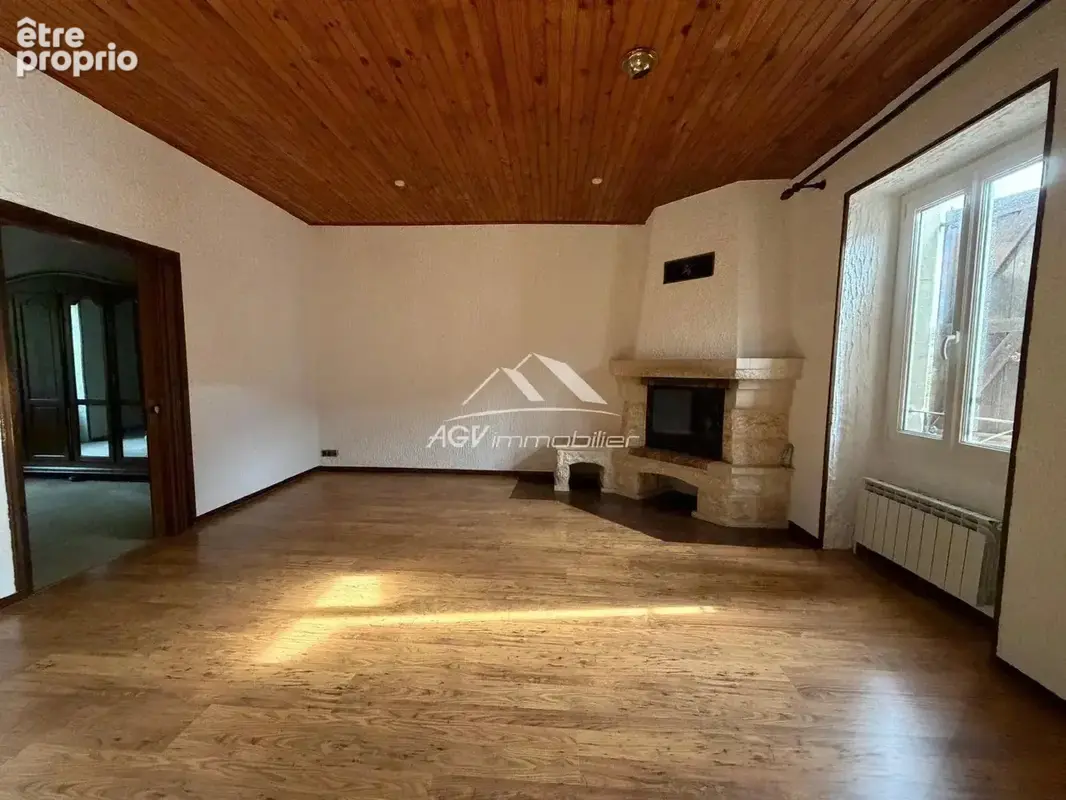 Maison de caractère 238 m² – Piscine, puits et potentiel de 3 logements - photo 14