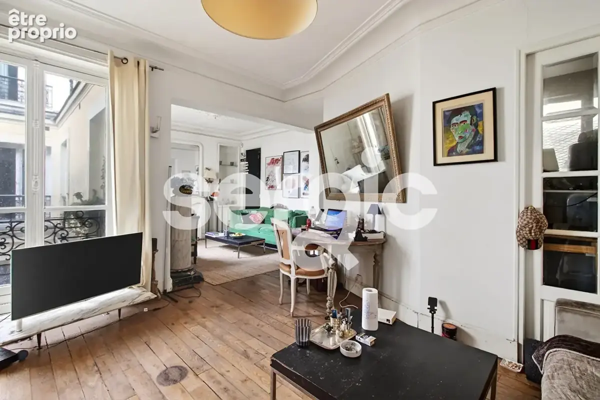 Rue Saulnier, Paris 9ème, 3 pièce(s) 65m2 + "Chambre de bonne" de 4m² + Cave - photo 6