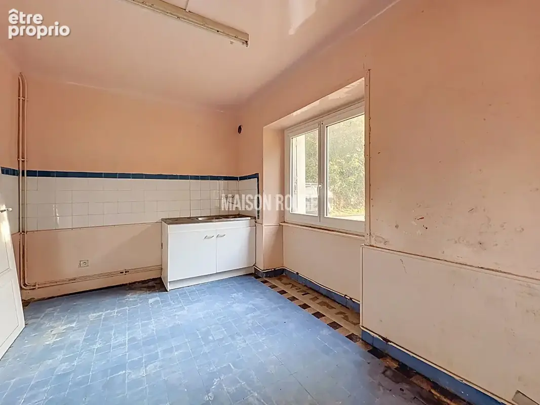 Maison totalement à rénover avec beau potentiel , 5 chambres et terrain de 750 m² à Étables-sur-Mer - photo 18
