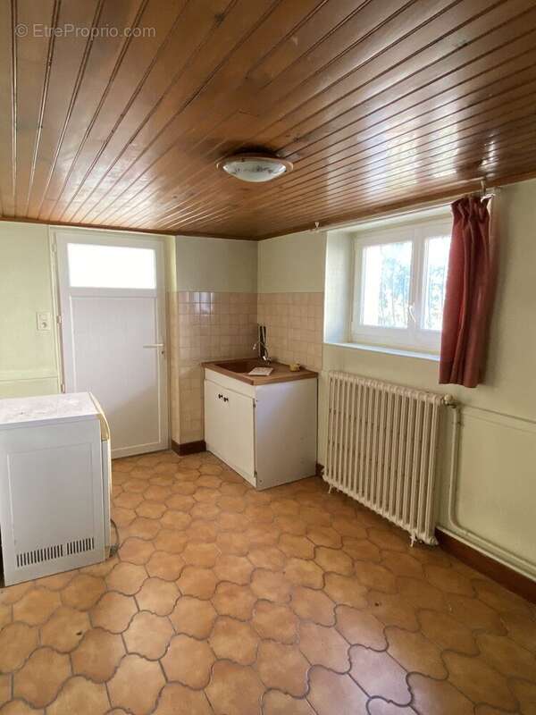 Maison 82 m² à Angouleme  - photo 9