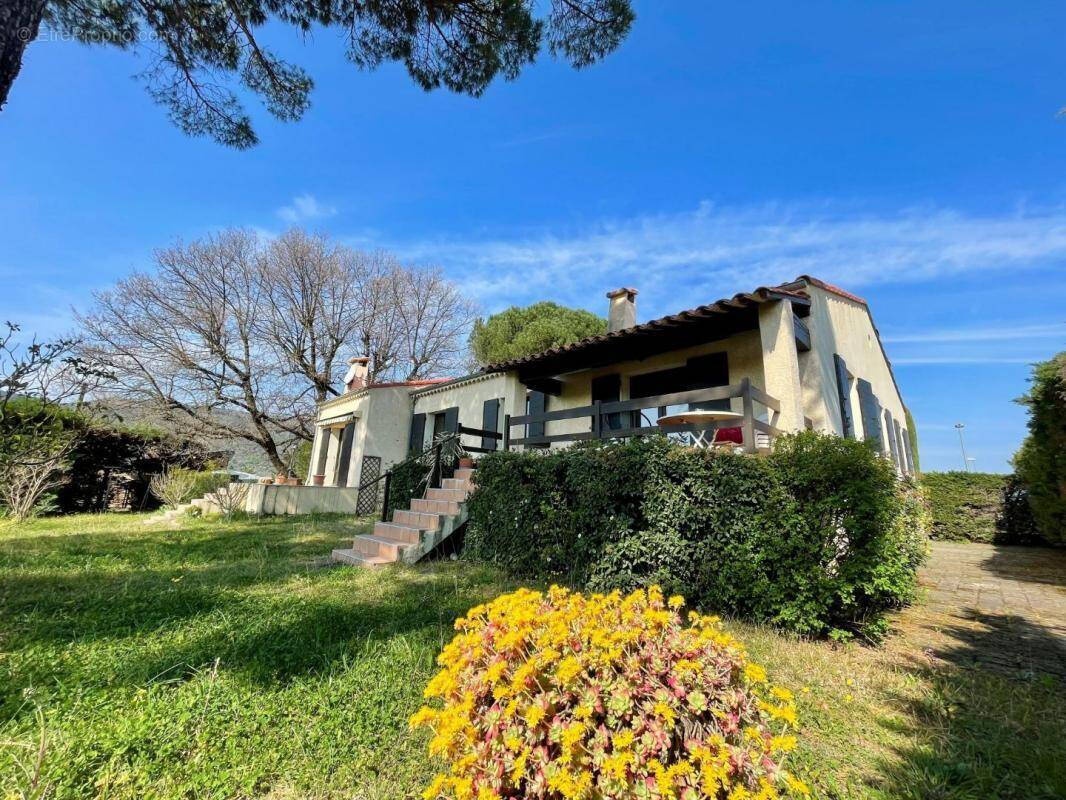 Maison à LA ROCHE-DE-GLUN