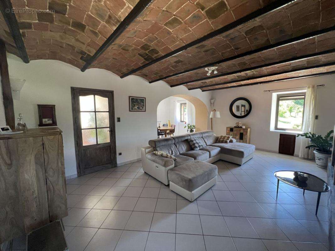 Maison à ROCHEGUDE