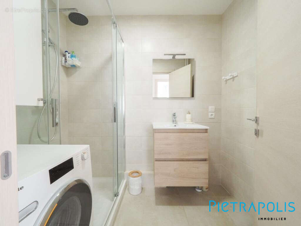 Appartement à RILLIEUX-LA-PAPE