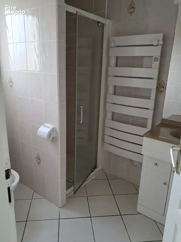 Local commercial avec appartement - photo 7