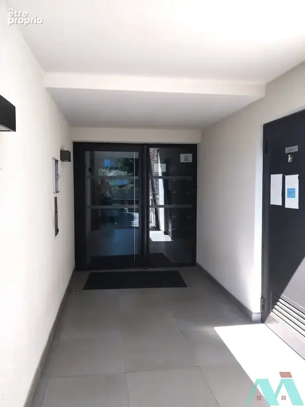 A vendre : Lumineux T3 avec terrasse et double stationnement à VIDAUBAN - photo 15
