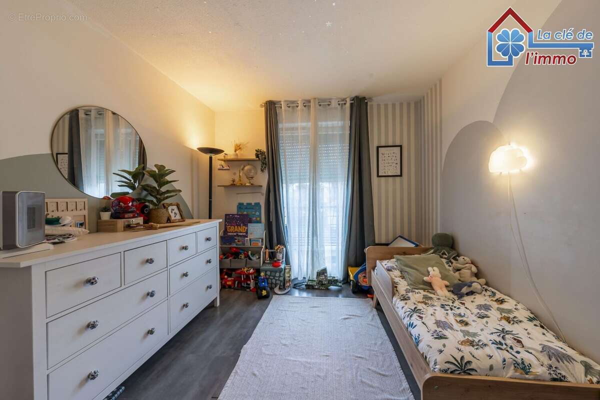 Appartement à MOISSY-CRAMAYEL
