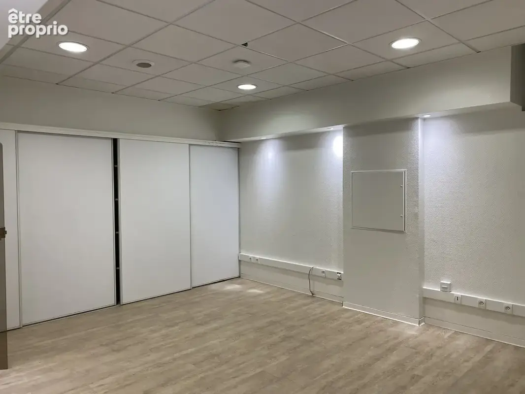 STRASBOURG   Local commercial de 125,70 m2 proche de la gare - photo 5