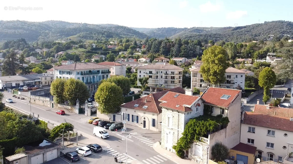 Maison à SAINT-PERAY