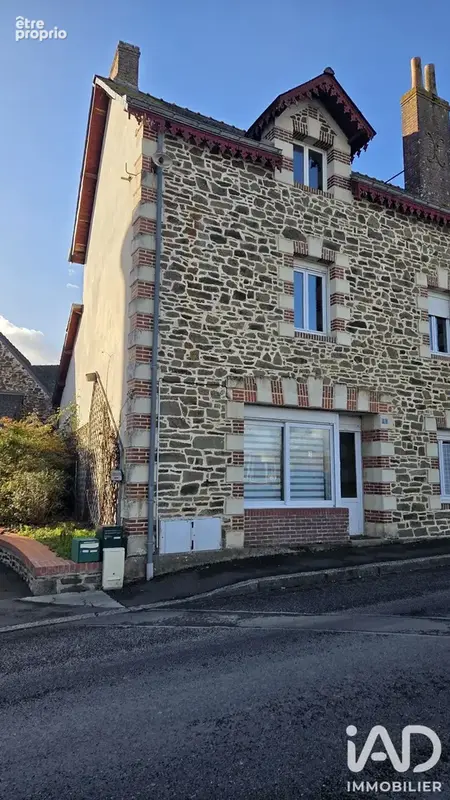 Photo 1 - Maison à SAINT-HERBLON