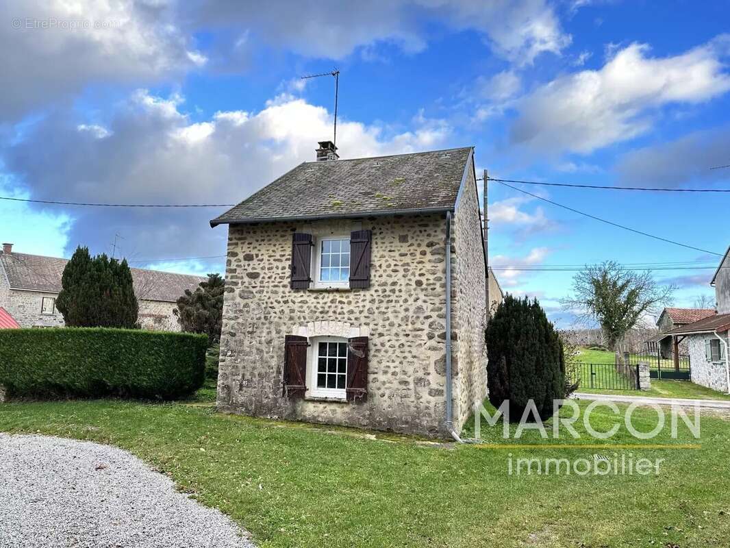 Maison à SAINT-DIZIER-LEYRENNE