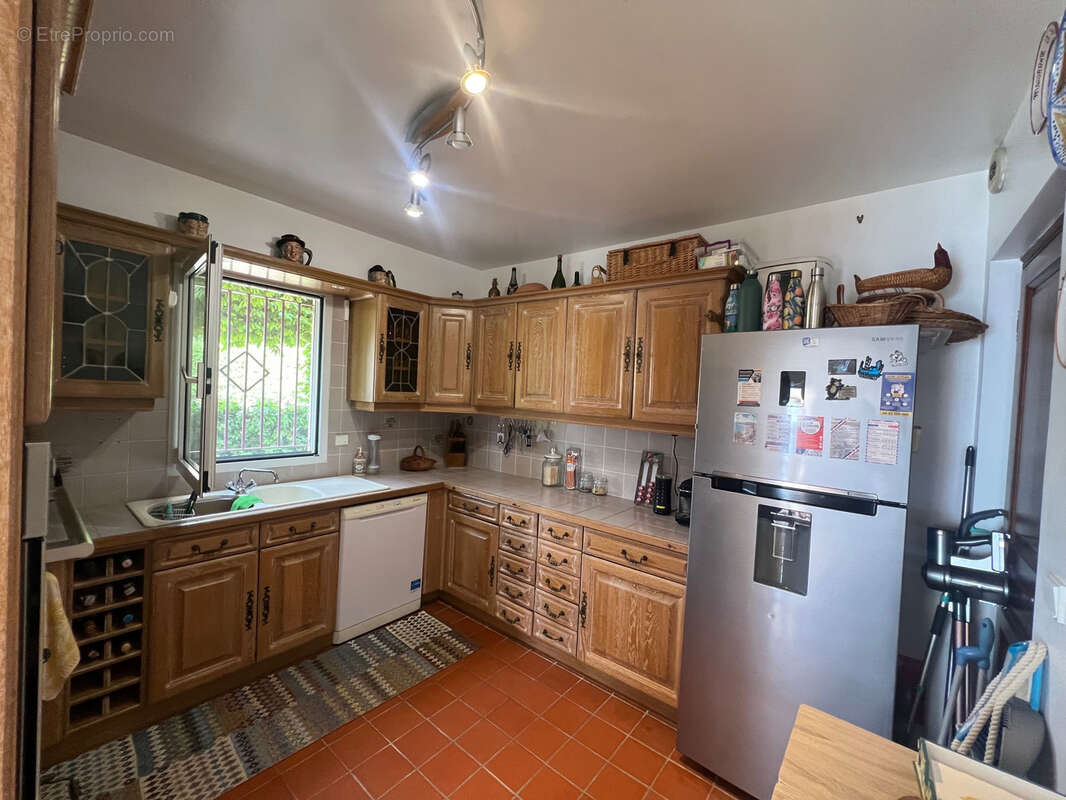 Exclusivite- domaine privé avec piscine sur menton garavan- villa jumelee  t5/6 sur 3 niveaux, terrasses, jard - photo 12