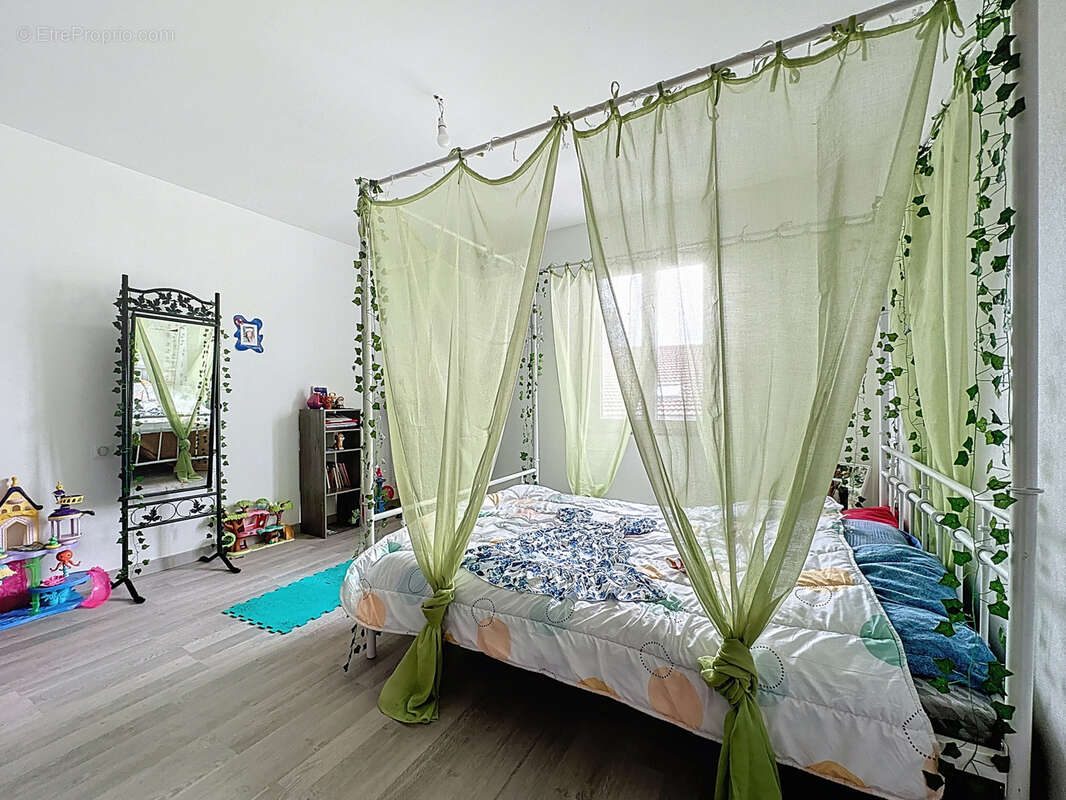 Appartement à REMONCOURT