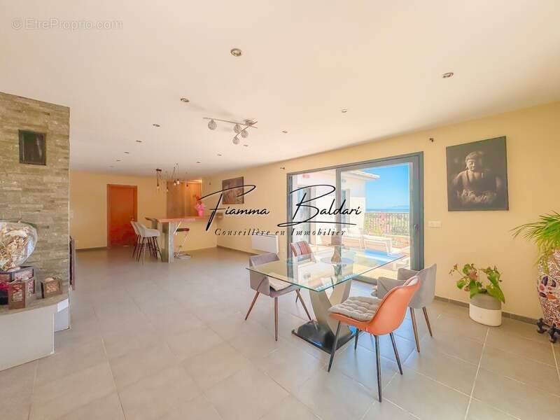 À vendre Villa moderne de 130m² + T2 45m², Terrain 840m², Vue mer, Folelli, Penta di Casinca, Haute-Corse (20) - photo 7