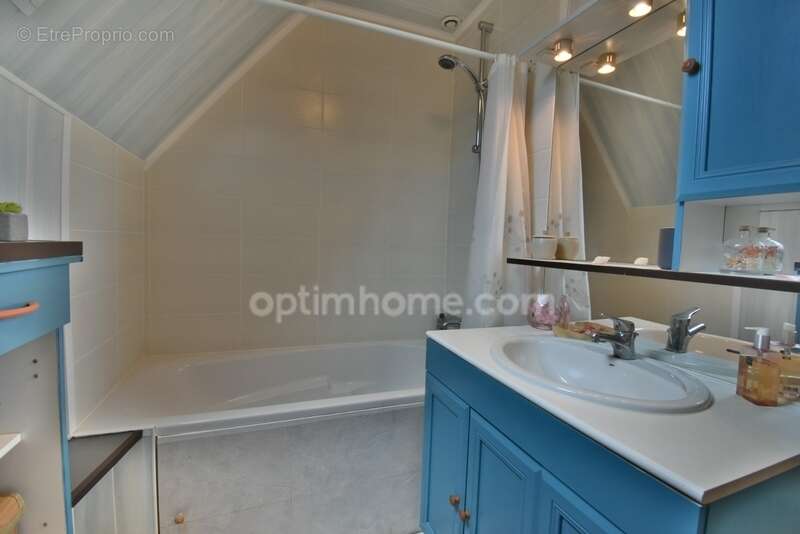 Maison à GRAND-CHAMP