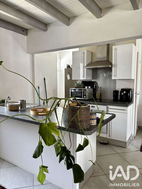 Maison 75 m² à L'eguille  - photo 4