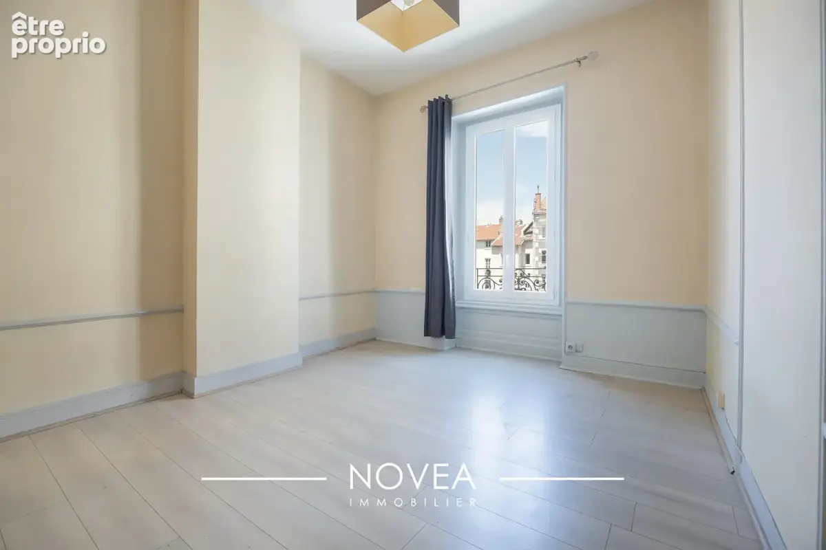 Appartement 2 pièces 45 m² à vendre à Lyon-6e (69006) - photo 8