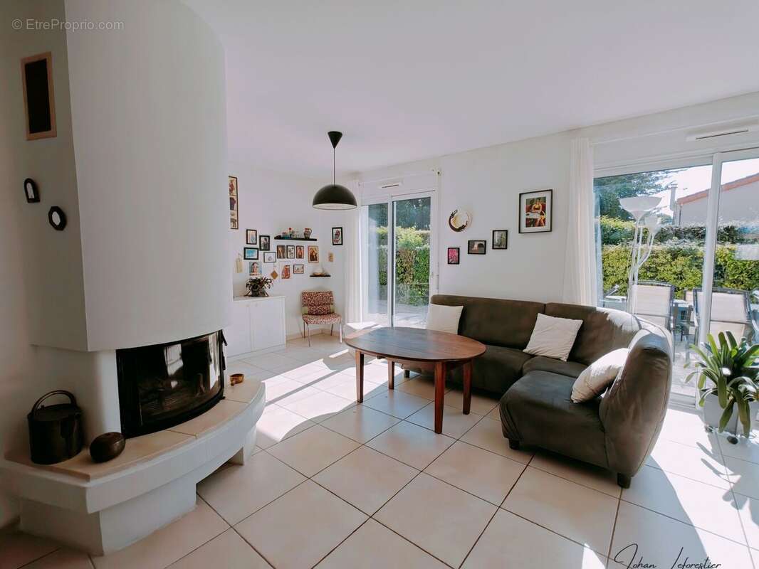 Maison à SAINT-VINCENT-LA-CHATRE