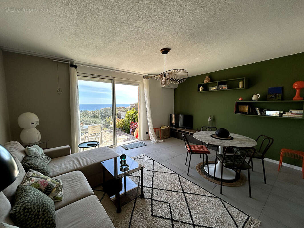 Appartement à LES ISSAMBRES