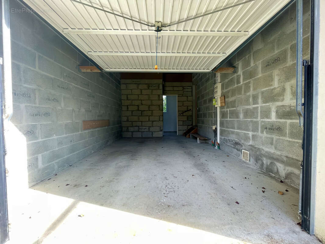 Maison à SAINT-SAVINIEN