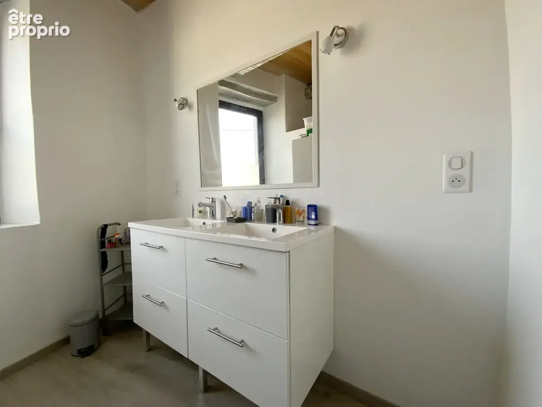 Maison de village en pierre avec cour et garage. - photo 20