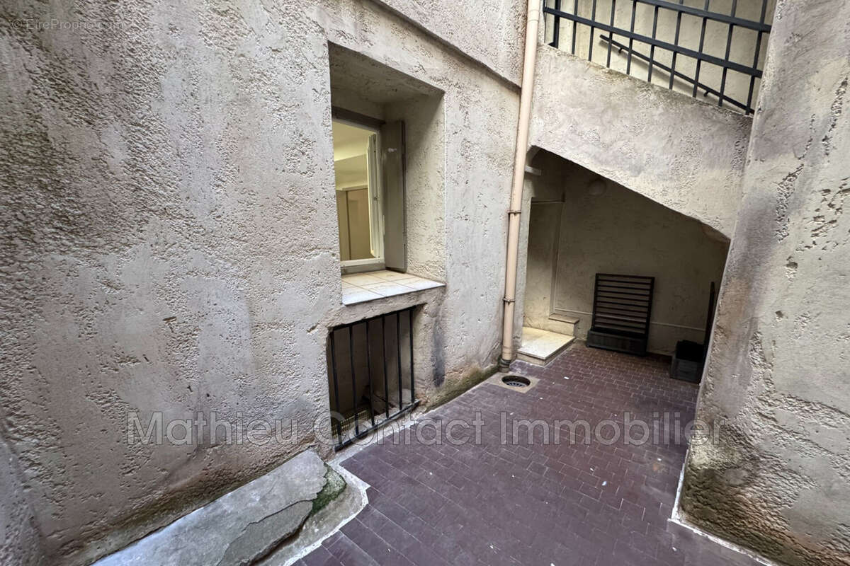 Appartement 54 m² à Nimes  - photo 3
