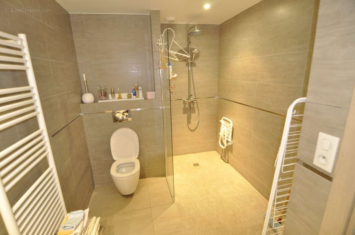 Appartement 3 pièces de 67 m² au cœur de Propriano - photo 7