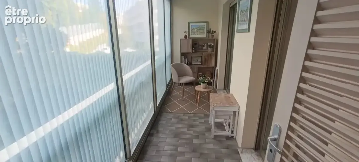 Le cannet à vendre – f2 de 57 m² avec vue mer, terrasse plein sud, piscine et garage - photo 19