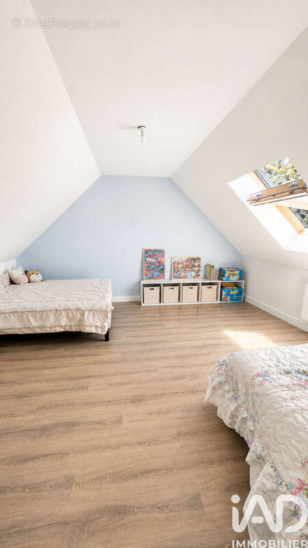 Maison 114 m² à Binas  - photo 9